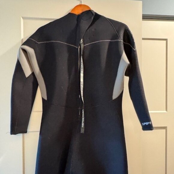 Women’s used Henderson Thermoprene Pro 5mm wetsuit- size 16S - Picture 3 of 8